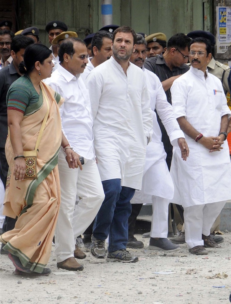 Congress vice president Rahul Gandhi on Saturday visited the city's Posta area where an under-construction flyover collapse killed 24 people and later met the injured in a hospital. Rahul Gandhi,Rahul Gandhi visits Kolkata Flyover Collapse,Congress vice president Rahul Gandhi,under-construction flyover collapse,president Rahul Gandhi,Kolkata Flyover Collapse,Flyover Collapse