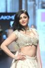 Celebs like Amy Jackson, Shruti Haasan, Sonakshi Sinha, Sunny Leone and other walks the ramp at LFW 2016.