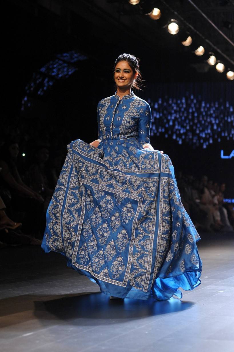 Celebs like Amy Jackson, Shruti Haasan, Sonakshi Sinha, Sunny Leone and other walks the ramp at LFW 2016. LFW Summer-Resort 2016,LFW,Lakme Fashion Week,Lakme Fashion Week 2016,Amy Jackson,Shruti Haasan,Sonakshi Sinha,Sunny Leone