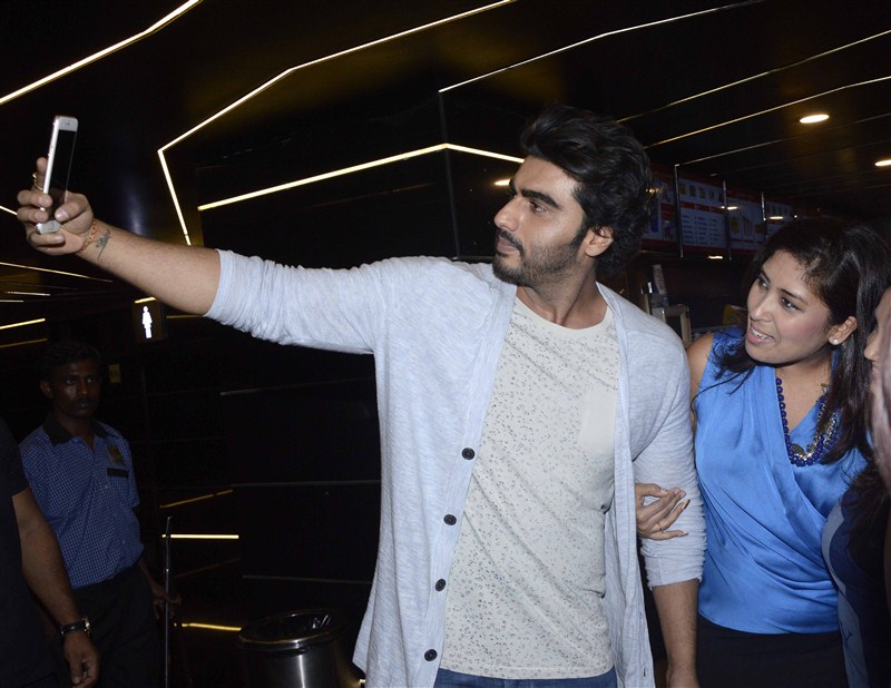 Bollywood actor Arjun Kapoor during the special screening of film Ki & Ka. Arjun Kapoor,Arjun Kapoor at special screening of film Ki & Ka,Ki & Ka special screening,Ki & Ka,bollywood movie Ki & Ka,Ki & Ka special screening pics,Ki & Ka special screening images,Ki & Ka special screening stills,Ki &