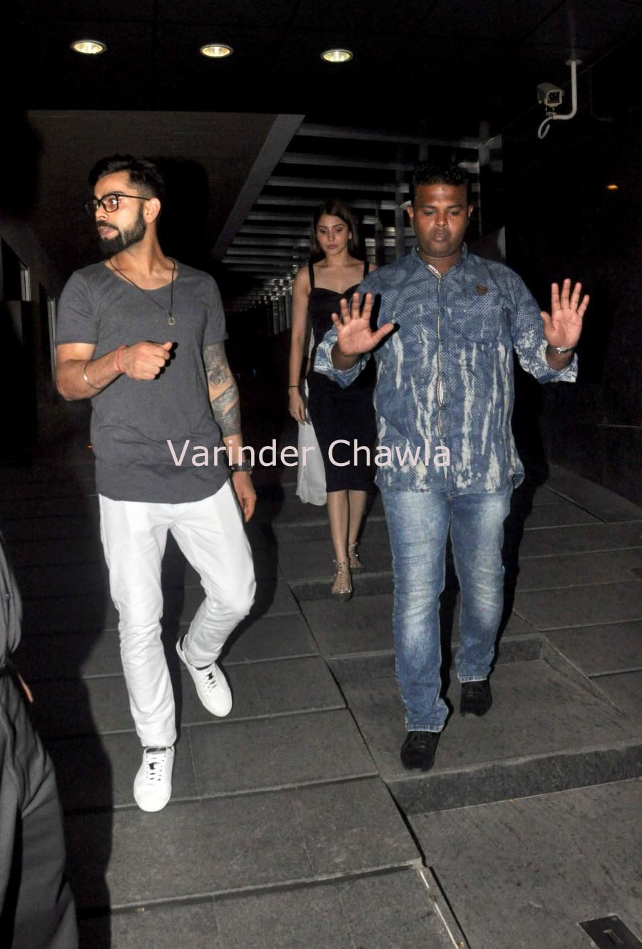 Indian cricket player Virat Kohli was spotted late night dinner with his girlfriend and Bollywood actress Anushka Sharma at Hakkasan Restaurant Bandra, Mumbai. Virat Kohli,Anushka Sharma,Virat Kohli and Anushka Sharma,Kohli and Anushka