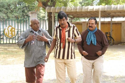 Vadivelu's 'Eli'