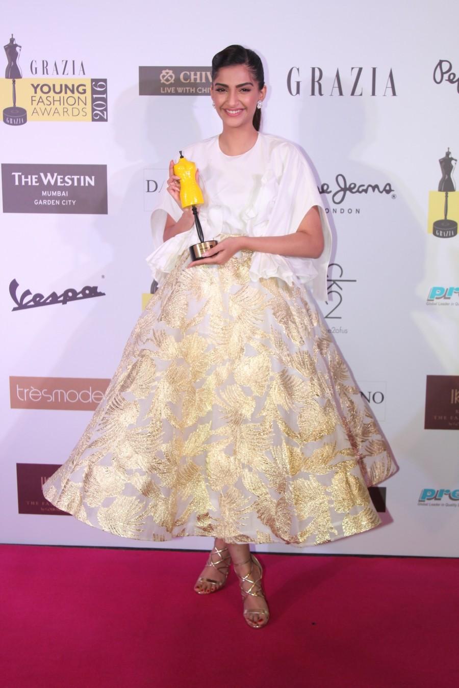 The guests in attendance also included the muses of the GYFA awards who walked the ramp along with them. In addition there were also the award presenters like Sabina Chopra, Jatin Kampani, Pernia Qureshi, Colston Julian, Anita Dongre, Amrita Puri, Troy Costa, Wendell Rodricks, Suneet Verma, Ayushman Khurrana, Atul Kasbekar and Sonakshi Sinha. Grazia Young Fashion Awards,Grazia Young Fashion Awards 2015,Grazia Young,Sonam Kapoor,Taapsee Pannu,Sonakshi Sinha,Abhishek Kapoor,Aditi Rao Hydari,Athiya Shetty,Neha Dhupia,Raman Lamba