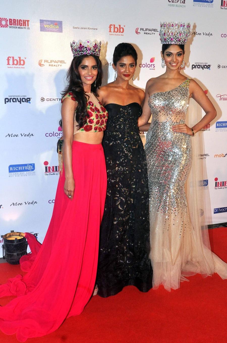 Priyadarshini Chaterjee was announced as the winner of the FBB Femina Miss India World 2016 by superstar Shah Rukh Khan at a star-studded event. Priyadarshini Chatterjee,Delhi girl Priyadarshini Chatterjee,Miss India World 2016,Miss India,Priyadarshini Chatterjee crowned Miss India World 2016,Priyadarshini Chatterjee Miss India World 2016,Priyadarshini Chatterjee Miss India,Shah Rukh Khan
