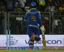 Gujarat Lions beat Mumbai Indians by 3 wickets,Gujarat Lions beat Mumbai Indians,Gujarat Lions vs Mumbai Indians,Gujarat Lions,Mumbai Indians,Indian Premier League,Indian Premier League 2016,Indian Premier League 9,IPL,IPL 2016,IPL 9