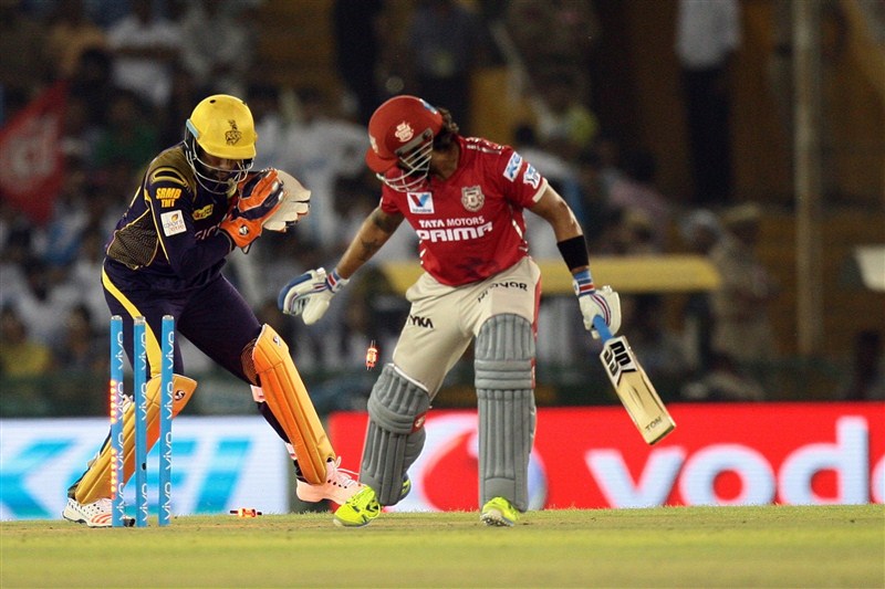 Robin Uthappa and Gautam Gambhir's 82-run opening stand paved the way for Kolkata Knight Riders (KKR) to grab a six-wicket victory against Kings XI Punjab in an Indian Premier League (IPL) encounter at the Punjab Cricket Association Stadium on Tuesday. Kolkata Knight Riders beat Kings XI Punjab,Kolkata Knight Riders beat Kings XI Punjab by 6 wickets,Kolkata Knight Riders,Kings XI Punjab,KXIP vs KKR,KXIP,KKR,Robin Uthappa,Gautam Gambhir,IPL 2016,IPL 9,IPL,Indian Premier League,Indian Premier League 2016