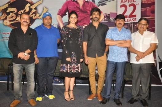 Allu Arjun's upcoming movie Sarrainodu press meet held in Hyderabad. Actress Rakul Preet Singh, actor Aadhi and producer Allu Aravind graced the event.