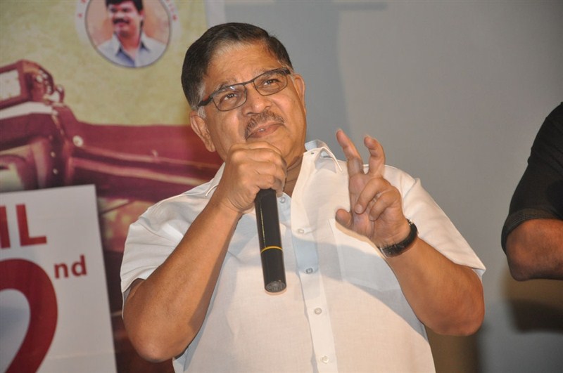 Allu Arjun's upcoming movie Sarrainodu press meet held in Hyderabad. Actress Rakul Preet Singh, actor Aadhi and producer Allu Aravind graced the event. Allu Arjun,Sarrainodu,Rakul Preet Singh,Allu Aravind,Allu Arjun's Sarrainodu,Sarrainodu review,Sarrainodu movie review,Sarrainodu press meet,Sarrainodu press meet pics,Sarrainodu press meet images,Sarrainodu press meet photos,Sarrainodu press meet st