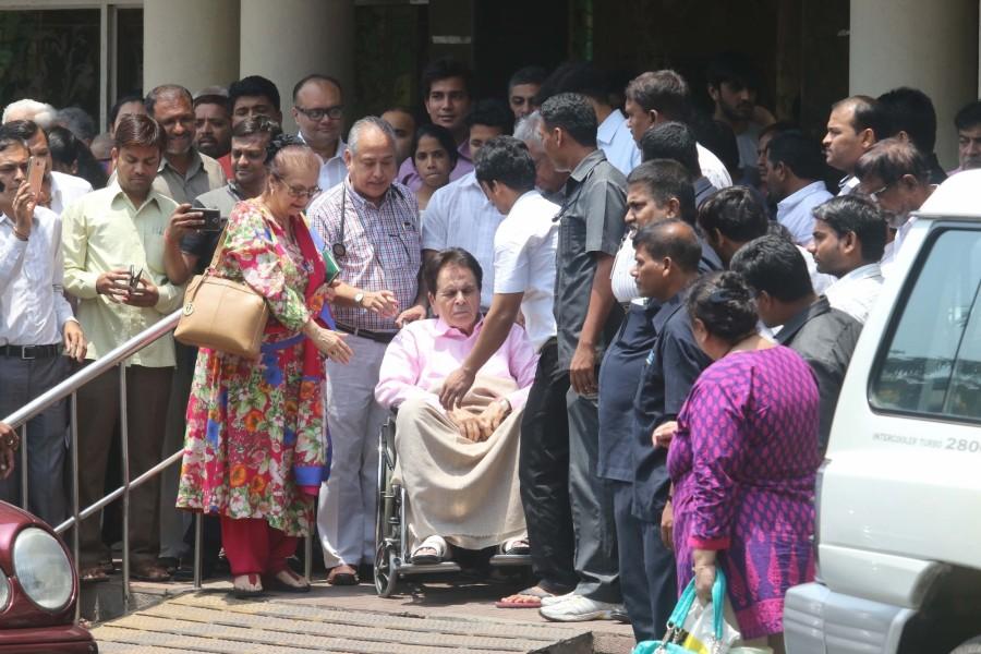 Veteran actor Dilip Kumar, who was hospitalized for a few days due to ill-health, was discharged on Thursday and his doctor says that he is fit and doesn't require bed rest at home. Veteran actor Dilip Kumar,Dilip Kumar,actor Dilip Kumar,Dilip Kumar discharged from Lilavati Hospital,Lilavati Hospital