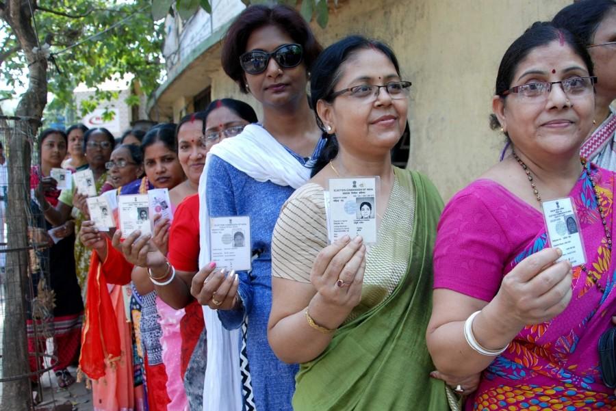 Amid allegations of widespread violence including the death of a Marxist activist, polling came to end for the third phase of the West Bengal assembly polls in 62 seats spread across four districts on Thursday. West Bengal Elections,West Bengal Elections 2016,West Bengal,West Bengal Elections 2016 Phase 3,Marxist activist,West Bengal assembly polls,West Bengal polls