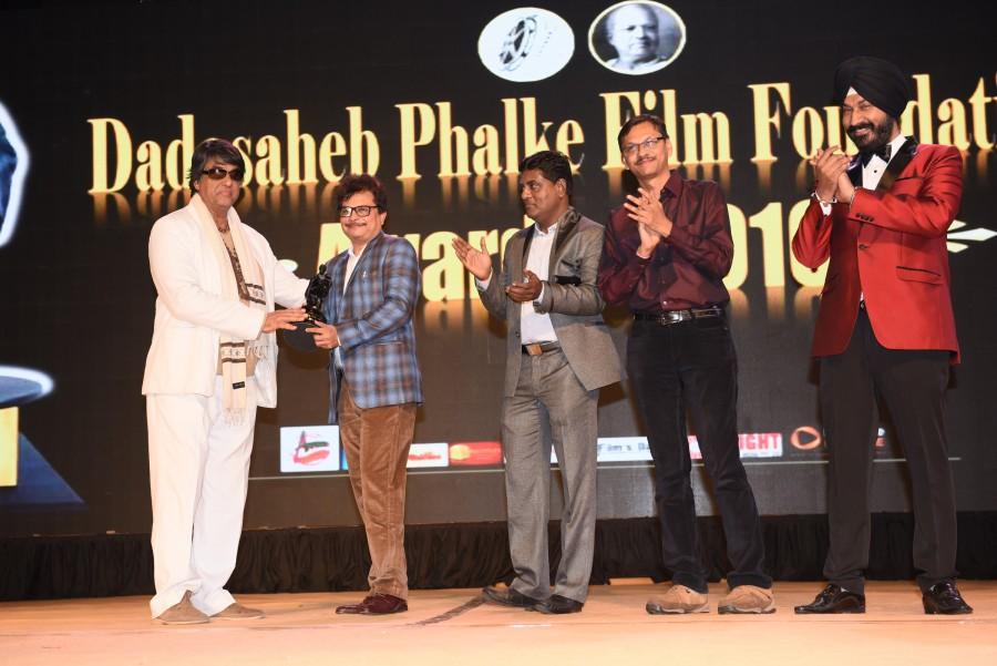 Dadasaheb Phalke Film Foundation Award 2016,Dadasaheb Phalke Film Foundation Award,Dadasaheb Phalke award,Lalit Pandit,Bhappi Lahiri,Madhur Bhandarkar,Manoj Bajpai,Sameer,Armaan,Amal Malik,Dadasaheb Phalke Film awards,Dadasaheb Phalke Film awards pics,Dad