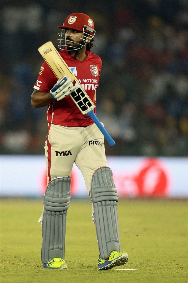 Mumbai Indians defeated Kings XI Punjab by 25 runs to bag their third victory in the Indian Premier League (IPL) at the Punjab Cricket Association Stadium on Monday. Mumbai Indians beats Kings XI Punjab,Mumbai Indians beats Kings XI Punjab by 25 runs,Mumbai Indians,Kings XI Punjab,Indian Premier League,Indian Premier League 2016,Indian Premier League 9,IPL 2016,IPL,IPL 9,IPL pics,IPL images,IPL photos,IPL stills,IPL p