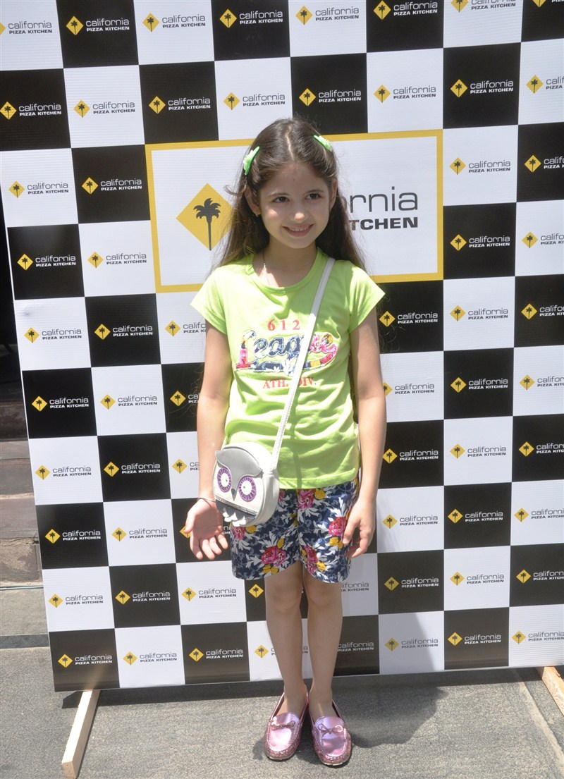 Bajrangi Bhaijaan fame, Harshaali Malhotra spotted at California Pizza Kitchen, Lower Parel. Harshaali Malhotra,child artiste Harshaali Malhotra,Bajrangi Bhaijaan fame Harshaali Malhotra,Harshaali Malhotra spotted at California Pizza Kitchen,California Pizza Kitchen,Harshaali Malhotra pics,Harshaali Malhotra images,Harshaali Malhotra stills,Harsh