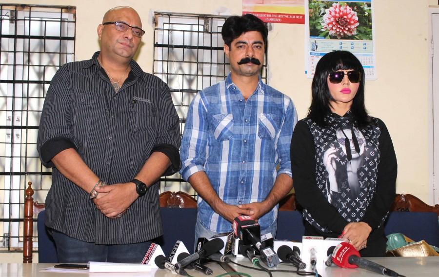 Rakhi Sawant during a press conference at the CINTAA office in Mumbai, India on April 27, 2016. CINTAA has apologized to Rakhi and Dolly Bindra at the press conference, earlier CINTAA sent a cause notice to both of them for their press conference on late TV actress Pratyusha Banerjee's suicide case. Rakhi Sawant,CINTAA,CINTAA apologises,Pratyusha Banerjee's suicide case,Pratyusha Banerjee,Dolly Bindra