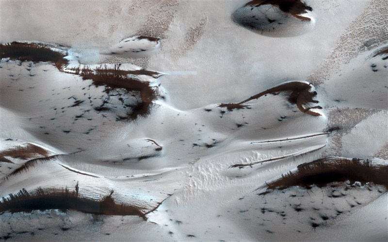 What the Red Planet looks like up close. The surface of Mars,Mars,Mars' Mount Sharp,Mars Mount Sharp,Red Planet,Red Planet pics,Red Planet images,Red Planet photos,Red Planet stills,Red Planet pictures