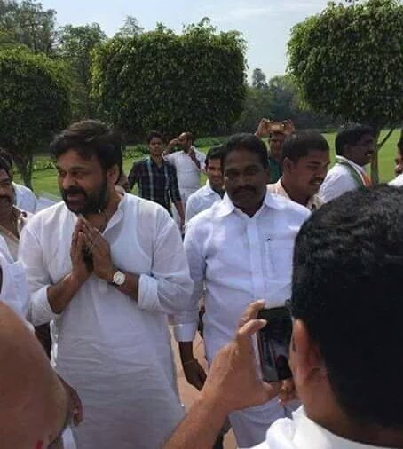 Megastar Chiranjeevi's highly anticipated 150th film, yet-untitled Telugu remake of Tamil blockbuster Chiru 150,Chiru 150 launch,Chiranjeevi's Kaththilantodu movie launch,Chiranjeevi,Kaththilantodu movie launch,Kaththilantodu,Kaththilantodu movie launch pics,Kaththilantodu movie launch images,Kaththilantodu movie launch stills,Pawan kalyan,Kaththilan