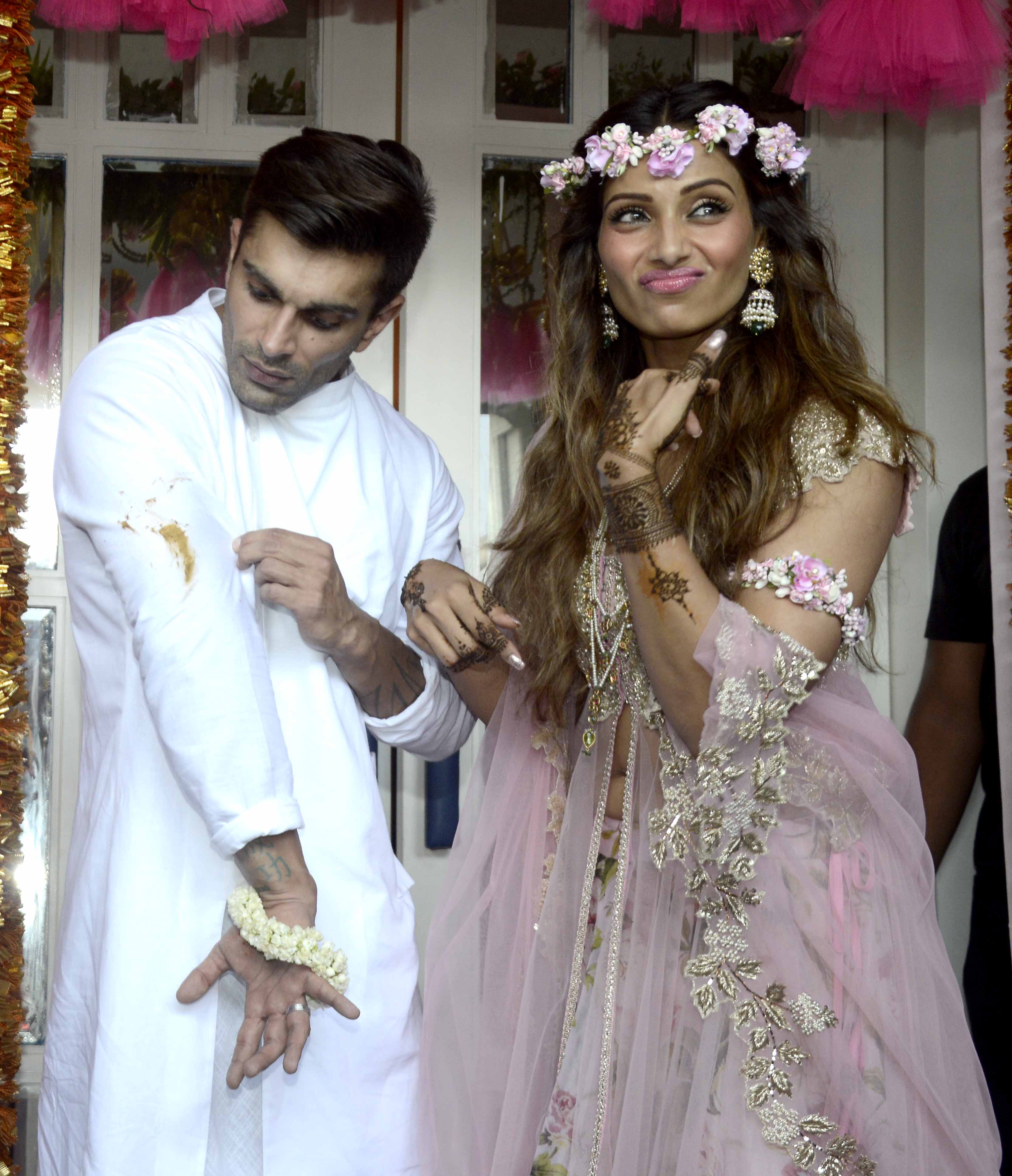 Bipasha Basu and Karan Singh Grover Mehendi Ceremony photos - #408962