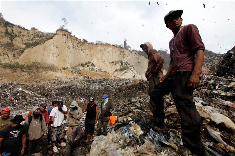 Four people are dead and at least 24 more are missing after a collapse at Guatemala City's largest garbage dump. Deadly landfill collapse in Guatemala,Deadly landfill collapse,landfill collapse in Guatemala,landfill collapse,Guatemala City,garbage dump