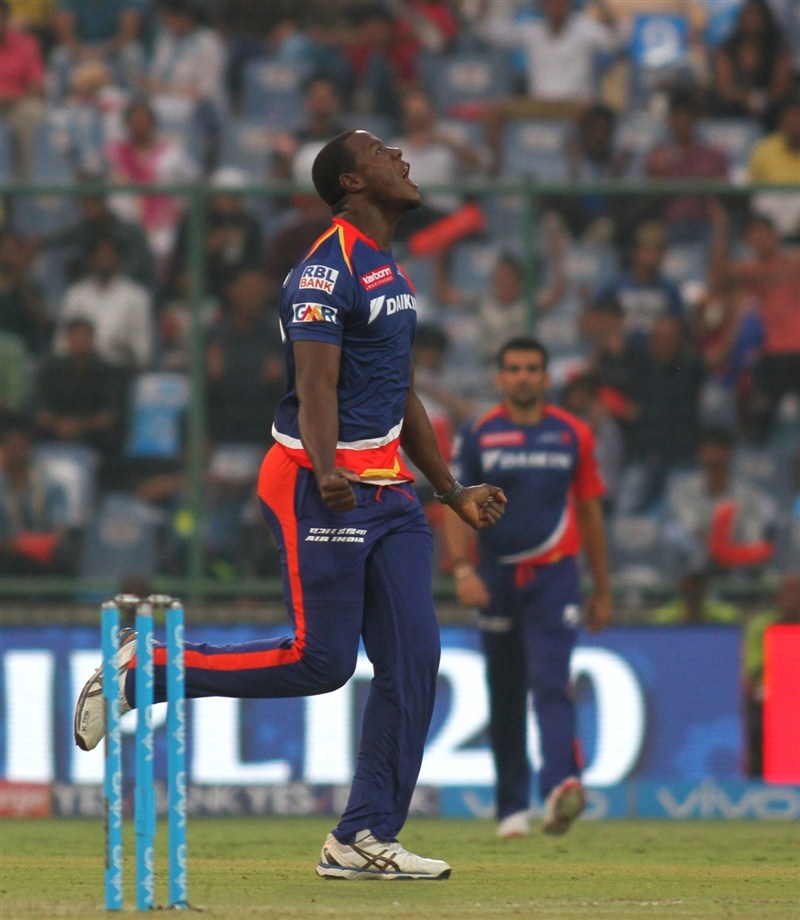 Delhi Daredevils produced a thorough all-round performance to notch up their fourth win, beating Kolkata Knight Riders by 27 runs in an Indian Premier League (IPL) clash on Saturday. Delhi Daredevils beat Kolkata Knight Riders,Delhi Daredevils,Kolkata Knight Riders,Delhi Daredevils vs Kolkata Knight Riders,Indian Premier League,Indian Premier League 2016,Indian Premier League 9,ILP 2016,ILP 9,ILP pics,ILP images,ILP photos