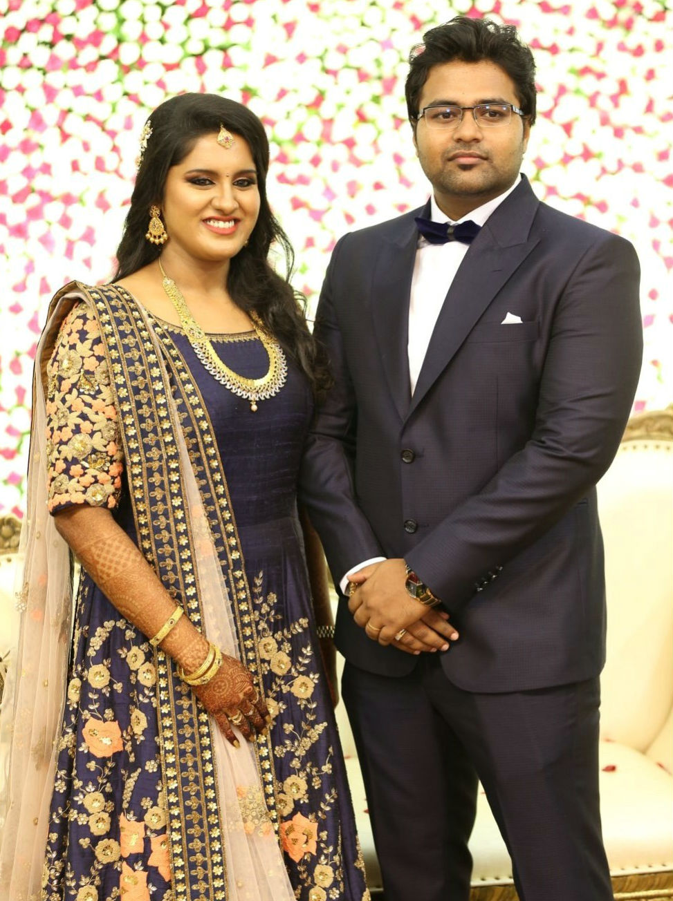 Kollywood movie director KS Ravikumar daughter Maalica and Arjun Krishnan Wedding Reception held at Chennai. Celebs like Kamal Haasan, Prabhu Deva, Sudeep and others graced the event. Director KS Ravikumar daughter Maalica Wedding Reception,Director KS Ravikumar daughter Maalica Wedding,KS Ravikumar daughter Maalica Wedding,Kamal Haasan,Prabhu Deva,Sudeep,Srikanth,Vandhana,AVM Saravanan,P Vasu,Akshara Haasan,Bobby Simha,Goundamani,Vish