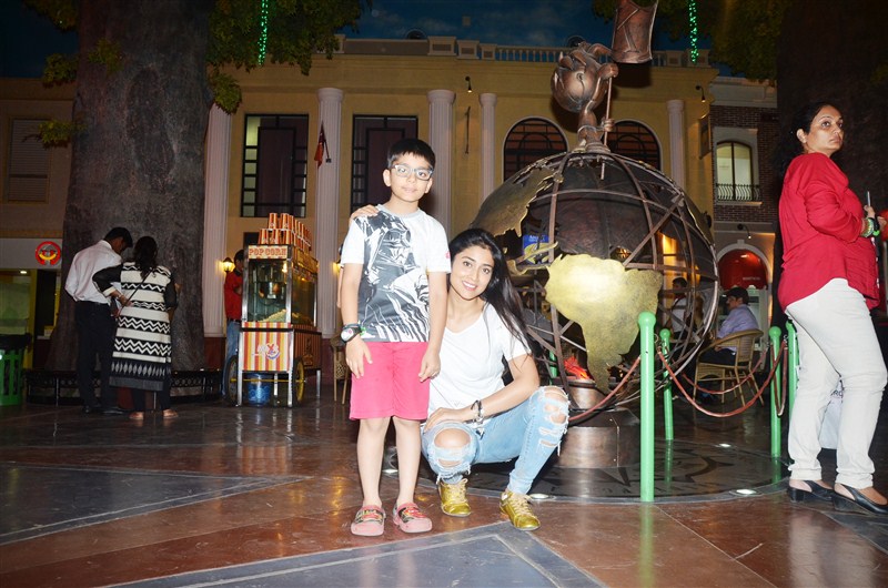 Actress Shriya Saran visits KidZania Mumbai with her nephew. Shriya Saran,Shriya Saran visits KidZania,Shriya Saran visits KidZania Mumbai with her nephew,Shriya Saran with her nephew,actress Shriya Saran,Shriya Saran pics,Shriya Saran images,Shriya Saran photos,Shriya Saran stills,Shriya Saran pictures