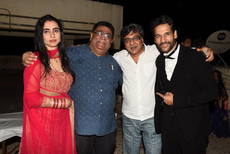 Actor/ Host- Umesh Pherwani celebrated his wedding anniversary with his wife Shweta Pherwani. Umesh Pherwani & Shweta Pherwani,Umesh Pherwani,Shweta Pherwani,Umesh Pherwani & Shweta Pherwani Wedding anniversary,Umesh Pherwani & Shweta Pherwani Wedding,Vikrant Urval,Kavita Rathod,Captain Sunil Nangia,Jayesh Sheth,Pradeep Gidwani,Pinkey