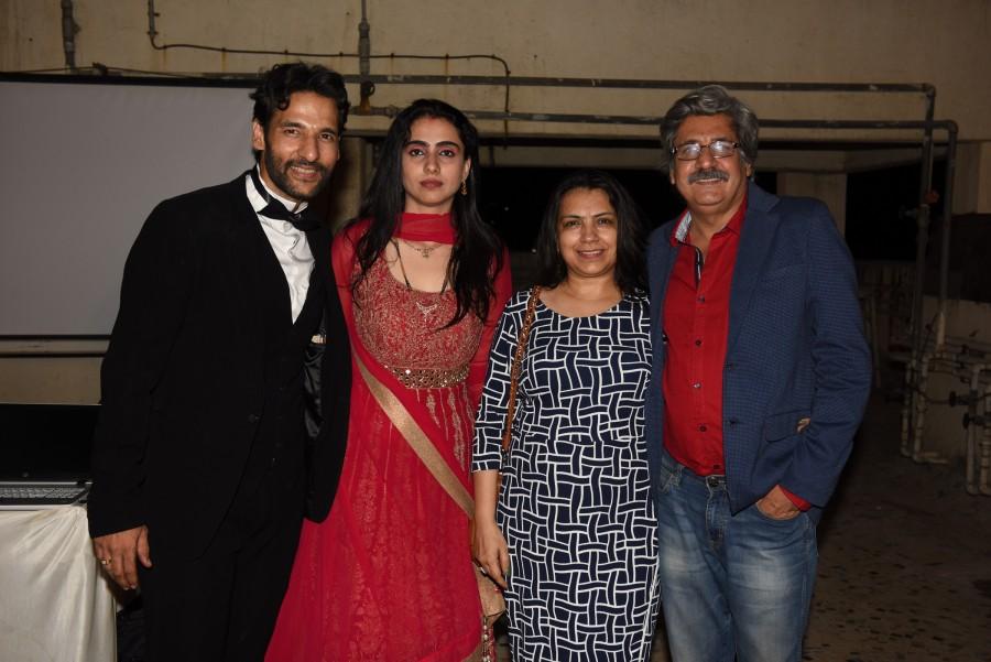 Actor/ Host- Umesh Pherwani celebrated his wedding anniversary with his wife Shweta Pherwani. Umesh Pherwani & Shweta Pherwani,Umesh Pherwani,Shweta Pherwani,Umesh Pherwani & Shweta Pherwani Wedding anniversary,Umesh Pherwani & Shweta Pherwani Wedding,Vikrant Urval,Kavita Rathod,Captain Sunil Nangia,Jayesh Sheth,Pradeep Gidwani,Pinkey