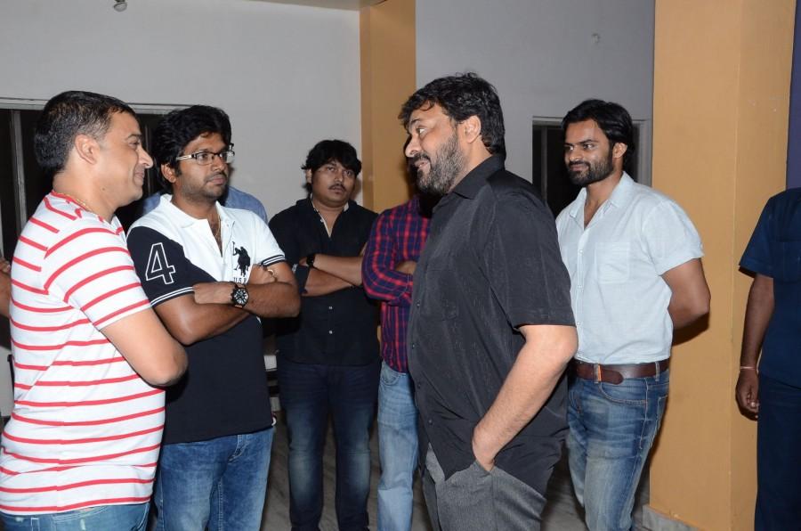 Megastar Chiranjeevi watches Supreme movie with actor Sai Dharam Tej. Chiranjeevi,Chiranjeevi watches Supreme movie with Sai Dharam Tej,Supreme,Sai Dharam Tej,Chiranjeevi with Sai Dharam Tej,Supreme special screening,Supreme movie,telugu movie Supreme