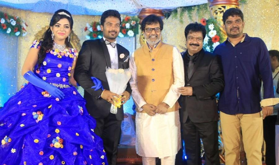 Tamil Actor and Director R. Pandiarajan's son Prithvi Rajan and Akshaya Premnath Wedding Reception held in Chennai. Pandiarajan,Pandiarajan's son Prithvi Rajan and Akshaya Premnath Wedding Reception,Prithvi Rajan and Akshaya Premnath Wedding Reception,Prithvi Rajan Wedding Reception,Akshaya Premnath Wedding Reception,Vijay,Vishal,Vivek,Karthi,AR Murugadoss,KS Ravi