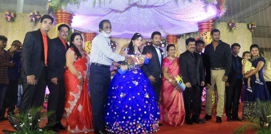 Tamil Actor and Director R. Pandiarajan's son Prithvi Rajan and Akshaya Premnath Wedding Reception held in Chennai. Pandiarajan,Pandiarajan's son Prithvi Rajan and Akshaya Premnath Wedding Reception,Prithvi Rajan and Akshaya Premnath Wedding Reception,Prithvi Rajan Wedding Reception,Akshaya Premnath Wedding Reception,Vijay,Vishal,Vivek,Karthi,AR Murugadoss,KS Ravi