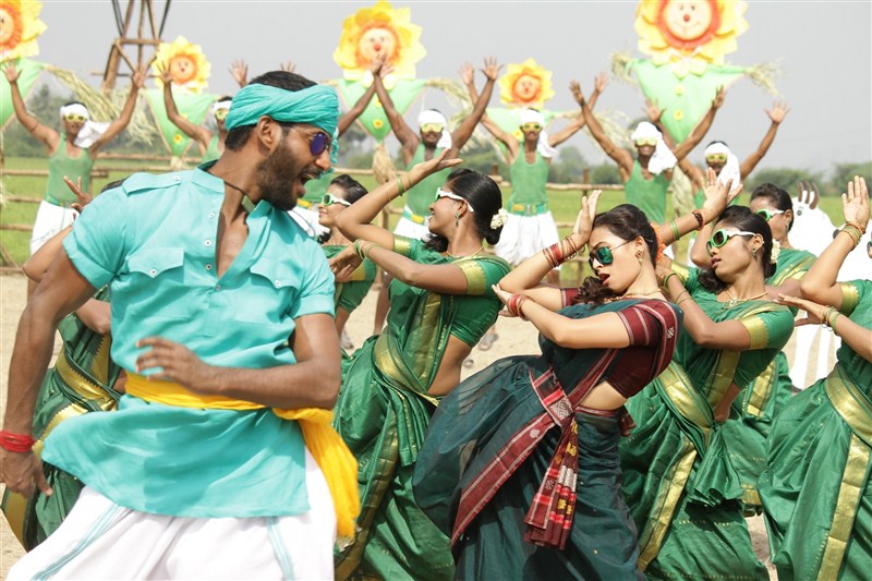 Marudhu is an upcoming Tamil action film directed by Muthiah, starring Vishal and Sri Divya in the leading roles. Marudhu,tamil movie Marudhu,Vishal,Sri Divya,Marudhu movie stills,Marudhu movie pics,Marudhu movie images,Marudhu movie photos,Marudhu movie pictures,vishal in Marudhu,Vishal,Sri Divya Marudhu,Vishal and Sri Divya Marudhu,Vishal and Sri Divya in Marudhu