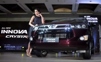 Toyota launches Innova Crysta pan India,Innova Crysta pan India,Innova Crysta,Toyota Kirloskar,Toyota Kirloskar Motor,Innova Crysta pics,Innova Crysta images,Innova Crysta photos,Innova Crysta stills,Innova Crysta pictures