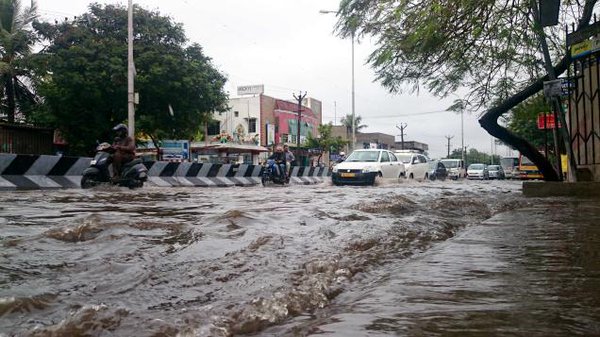 Heavy rainfall will continue in Tamil Nadu and Puducherry during the next 24 hours, said the weather department on Wednesday. Chennai,Chennai rain,Heavy rain Chennai,Chennai floods,Chennai flood,Heavy rainfall in Tamil Nadu,Heavy rainfall in Chennai