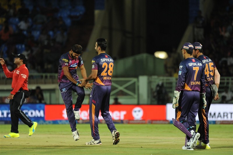 Delhi Daredevils (DD) worsened their chances of making it to the Indian Premier League (IPL) play-offs after going down to Rising Pune Supergiants by 19 runs via Duckworth-Lewis method in a rain-marred tie at the VCA Stadium on Tuesday. Delhi Daredevils,Rising Pune Supergiants,Rising Pune Supergiants beats Delhi Daredevils,Pune vs Daredevils,playoff,Indian Premier League,Indian Premier League 2016,Indian Premier League pics,IPL pics,IPL 2016,IPL images,IPL photos,IPL stills,IPL pictures