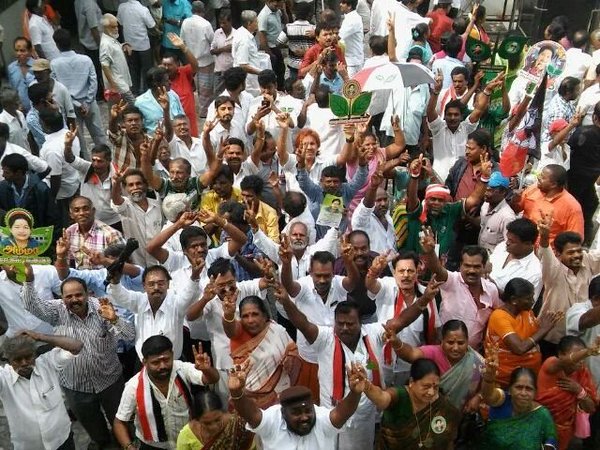 Tamil Nadu Assembly elections 2016: AIADMK supporters seen celebrating outside party headquarters Tamil Nadu Assembly elections,Tamil Nadu Assembly elections 2016,Tamil Nadu Assembly elections live,live Tamil Nadu Assembly elections,Tamil Nadu Assembly elections result,Jayalalithaa,Karunanidhi,Vijayakanth,AIADMK supporters,AIADMK