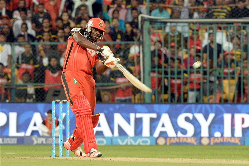 Hosts Royal Challengers Bangalore (RCB) dethroned Kings XI Punjab on early Thursday by 91 runs in a must-win league tie to keep its hopes of a place in play-offs alive in the IPL-9 season at the Chinnaswamy stadium. Royal Challengers Bangalore,Kings XI Punjab,RCB,Virat Kohli,IPL 9,IPL pics,IPL images,IPL photos,IPL stills,IPL pictures