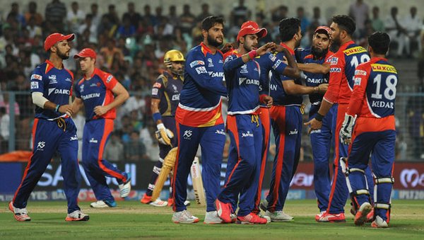 Riding on Karun Nair's unbeaten 83, Delhi Daredevils doesn't only beat Sunrisers Hyderabad by six wickets but also kept themselves in the hunt for the Indian Premier League (IPL) play-offs at the Shaheed Veer Narayan Singh International Cricket Stadium on Friday. Delhi Daredevils,Sunrisers Hyderabad,Delhi Daredevils beat Sunrisers Hyderabad,Delhi Daredevils trash Sunrisers Hyderabad,Indian Premier League,Indian Premier League 2016,Indian Premier League 9,IPL 9,IPL 2016,IPL pics,IPL images,IPL photos,IPL stills,IPL