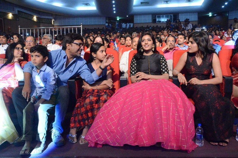 Telugu movie Gentleman Audio Launch held in Hyderabad. Celebs like Nani, Surabhi, Rana Daggubati and others graced the event. Gentleman Audio Launch,Gentleman,Gentleman Audio,Telugu movie Gentleman,Nani's Gentleman Audio Launch,Nani,Surabhi,Niveda Thomas,Sri Mukhi,Eesha,Mohan Krishna Indraganti,Mani Sharma,Rana Daggubati,Gentleman Audio Launch pics,Gentleman Audio Launch im