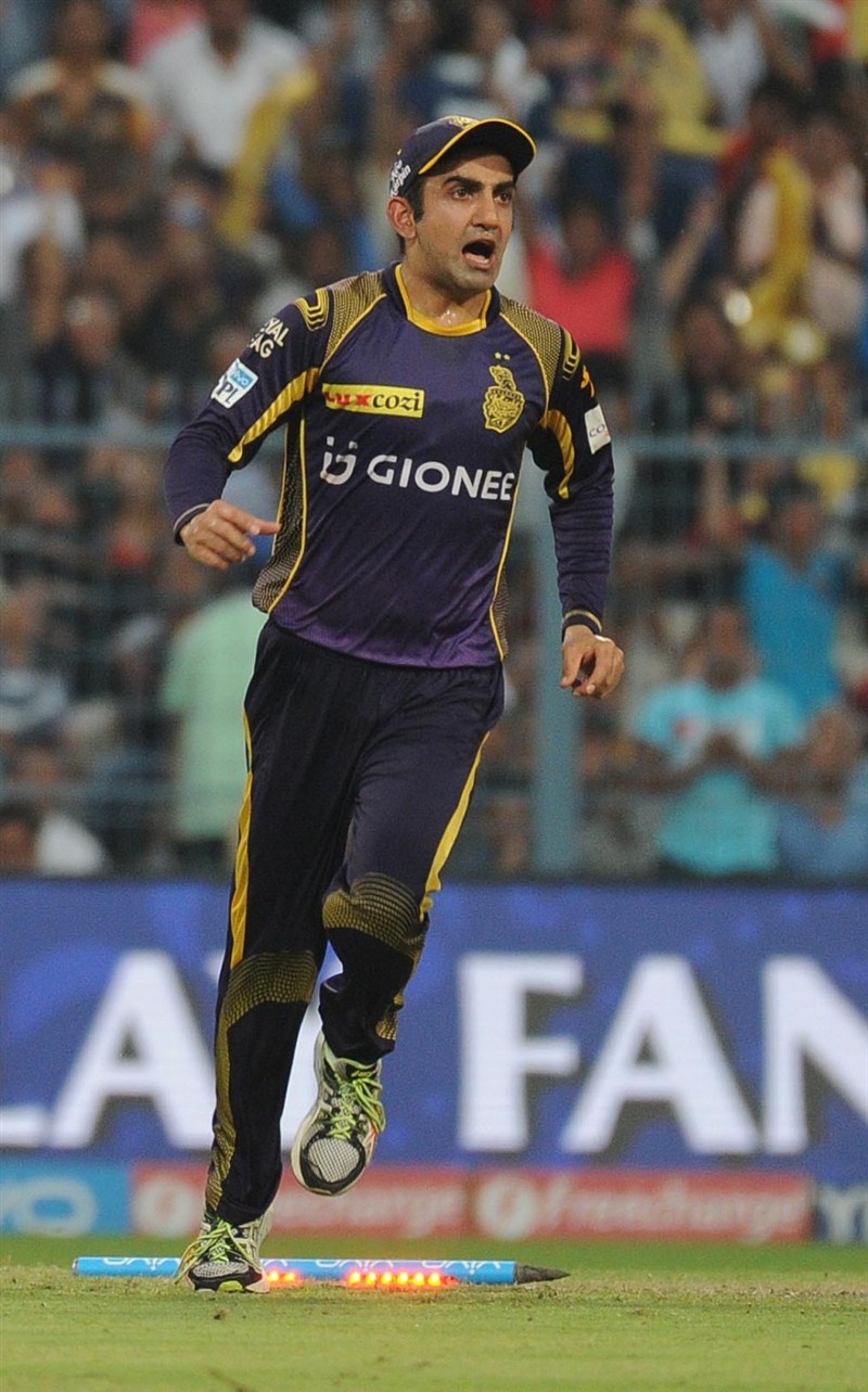 Sunil Narine's outstanding bowling figures of 3/26 helped Kolkata Knight Riders (KKR) seal a 22-run victory over Sunrisers Hyderabad (SRH) on Sunday and march into the play-offs of the Indian Premier League (IPL). KKR beat Sunrisers,Sunil Narine,Kolkata Knight Riders,Sunrisers Hyderabad,IPL playoffs,playoffs 2016,Indian Premier League,Indian Premier League 2016,Indian Premier League 9,IPL 2016,IPL pics,IPL images,IPL photos,IPL stills,IPL pictures