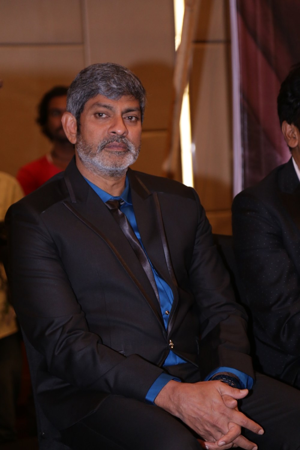 Prema Baraha Kannada andadhalin Pon Veedhiyil Tamil Bilingual Movie Launch held at the Sheraton Grand Bangalore Hotel at Brigade Gateway in Bengaluru. Kadhalin Pon Veedhiyil,Kadhalin Pon Veedhiyil Movie Launch,Shiva Rajkumar,Ambareesh,Upendra,Arjun Sarja,Arjun Sarja daughter,Jagapati Babu,Rockline Venkatesh,Dhruva Sarja,Kadhalin Pon Veedhiyil Movie Launch pics,Kadhalin Pon Veedhiyil Movie Launch images