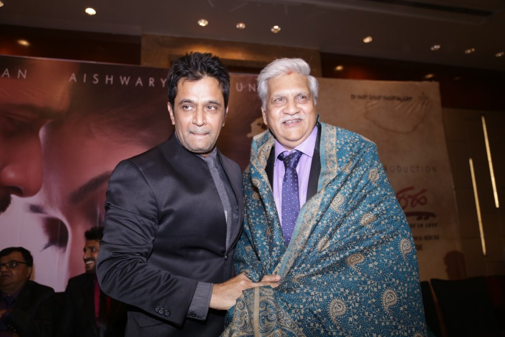 Prema Baraha Kannada andadhalin Pon Veedhiyil Tamil Bilingual Movie Launch held at the Sheraton Grand Bangalore Hotel at Brigade Gateway in Bengaluru. Kadhalin Pon Veedhiyil,Kadhalin Pon Veedhiyil Movie Launch,Shiva Rajkumar,Ambareesh,Upendra,Arjun Sarja,Arjun Sarja daughter,Jagapati Babu,Rockline Venkatesh,Dhruva Sarja,Kadhalin Pon Veedhiyil Movie Launch pics,Kadhalin Pon Veedhiyil Movie Launch images