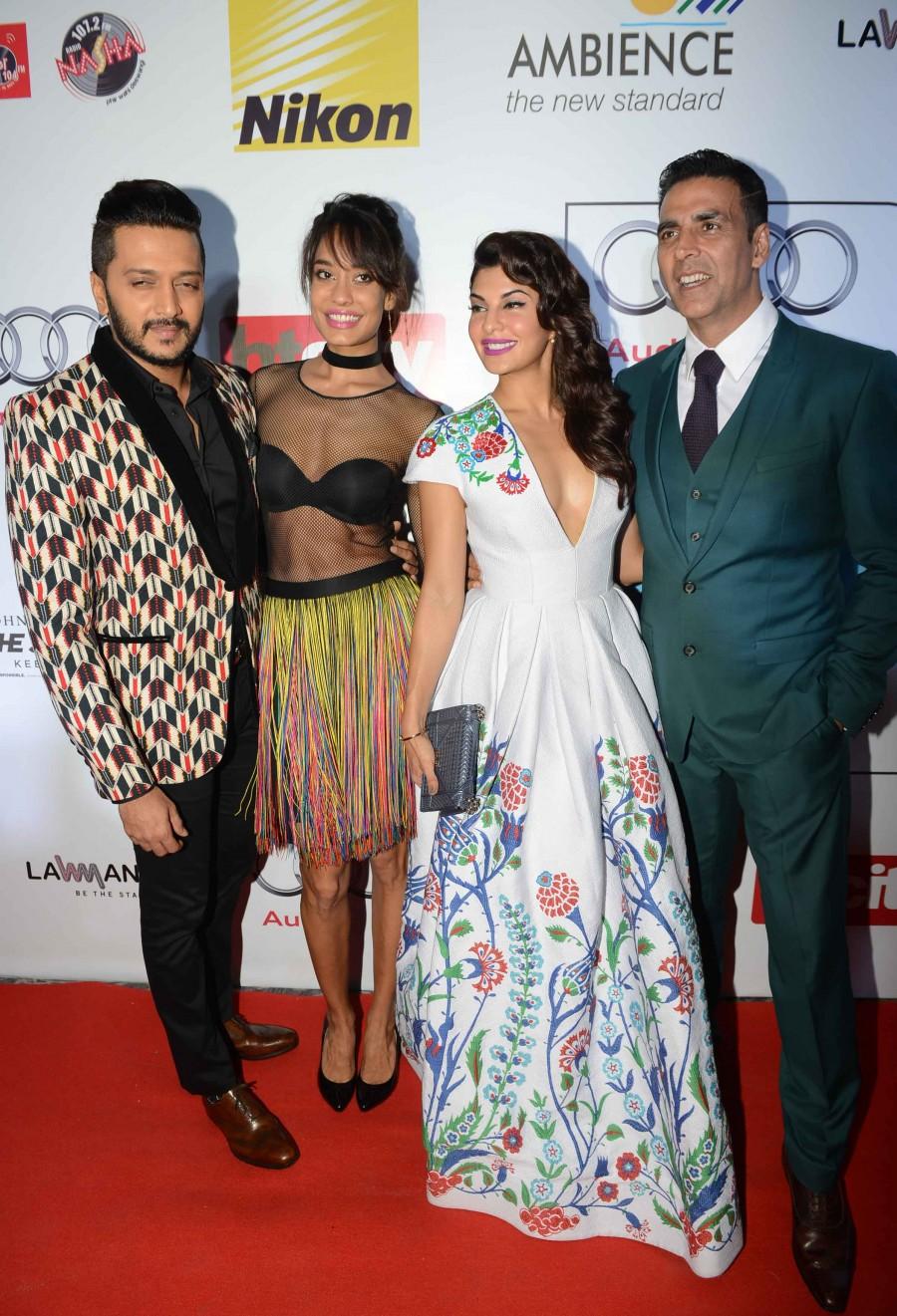 Akshay, Aishwarya Rai, Abhishek and others at HT Most Stylish 2016 Awards. HT Most Stylish 2016 Awards,HT Most Stylish 2016,HT Most Stylish,Akshay Kumar,Aishwarya Rai,abhishek bachchan,HT Most Stylish 2016 Awards pics,HT Most Stylish 2016 Awards images,HT Most Stylish 2016 Awards photos,HT Most Stylish 2016 Awards stills,HT Most