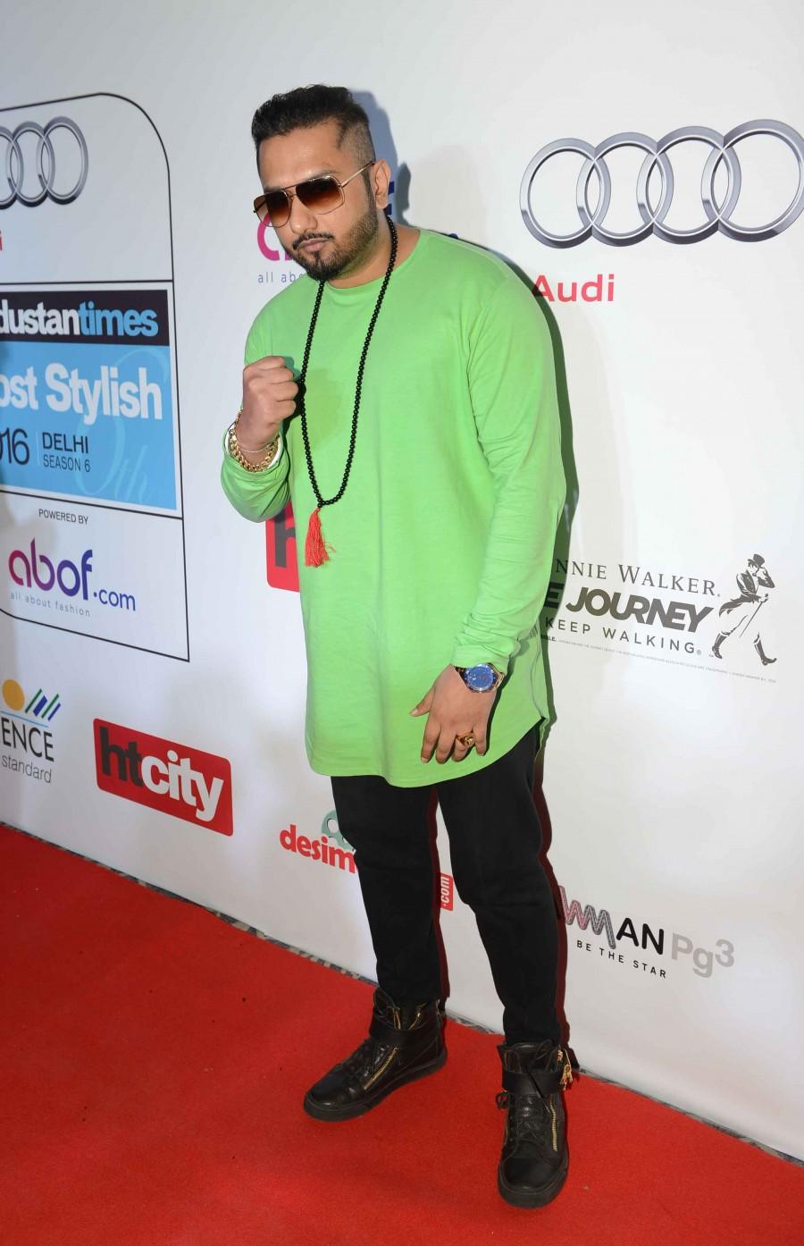 Akshay, Aishwarya Rai, Abhishek and others at HT Most Stylish 2016 Awards. HT Most Stylish 2016 Awards,HT Most Stylish 2016,HT Most Stylish,Akshay Kumar,Aishwarya Rai,abhishek bachchan,HT Most Stylish 2016 Awards pics,HT Most Stylish 2016 Awards images,HT Most Stylish 2016 Awards photos,HT Most Stylish 2016 Awards stills,HT Most