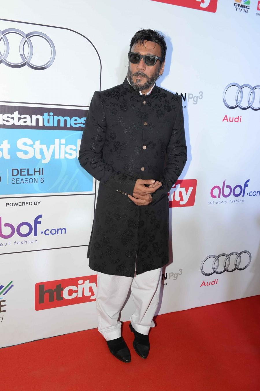Akshay, Aishwarya Rai, Abhishek and others at HT Most Stylish 2016 Awards. HT Most Stylish 2016 Awards,HT Most Stylish 2016,HT Most Stylish,Akshay Kumar,Aishwarya Rai,abhishek bachchan,HT Most Stylish 2016 Awards pics,HT Most Stylish 2016 Awards images,HT Most Stylish 2016 Awards photos,HT Most Stylish 2016 Awards stills,HT Most