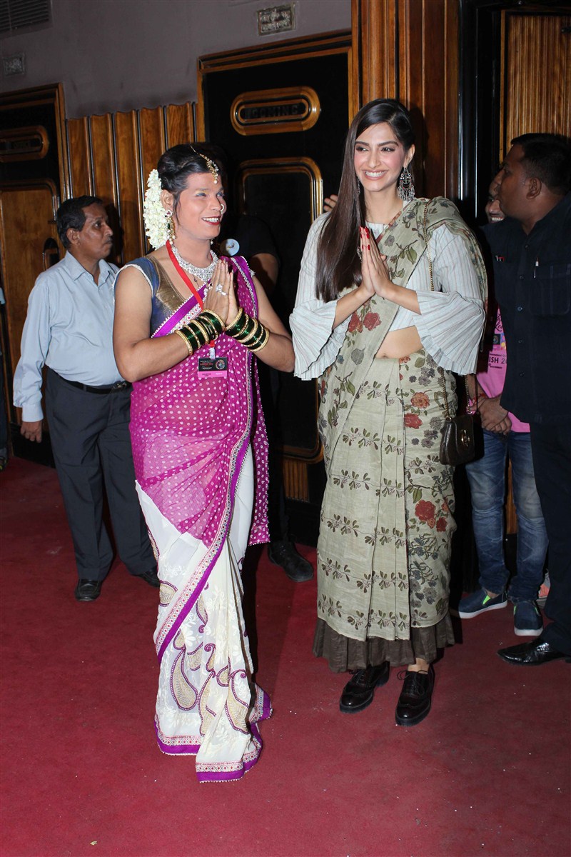 Actress Sonam Kapoor and international star Sir Ian McKellen inaugurated the Kashish Film Festival on Wednesday. Sonam Kapoor,Sir Ian McKellen,Kashish Film Festival,Kashish Film Festival 2016,Sonam Kapoor inaugurates Kashish Film Festival,Sir Ian McKellen inaugurates Kashish Film Festival,Kashish Film Festival launch,Kashish Film Festival pics,Kashish Film Festival