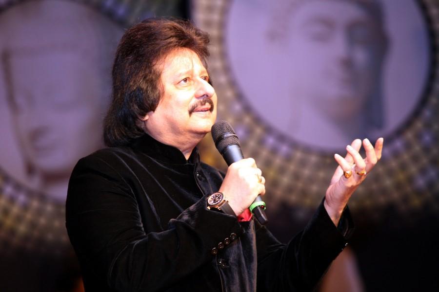 Udit Narayan, Adnan Sami, Pahlaj Nihalani, Pankaj Udhas, Salma Agha, Shabbir Kumar, Shilpa Shinde at 6th Dr. Ambedkar Award Event. 6th Dr. Ambedkar Award Event,Dr. Ambedkar Award Event,Udit Narayan,Adnan Sami,Pahlaj Nihalani,Pankaj Udhas,Salma Agha,Shabbir Kumar,Shilpa Shinde,Ambedkar Award