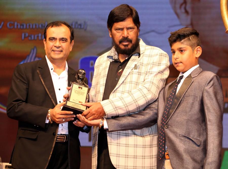 Udit Narayan, Adnan Sami, Pahlaj Nihalani, Pankaj Udhas, Salma Agha, Shabbir Kumar, Shilpa Shinde at 6th Dr. Ambedkar Award Event. 6th Dr. Ambedkar Award Event,Dr. Ambedkar Award Event,Udit Narayan,Adnan Sami,Pahlaj Nihalani,Pankaj Udhas,Salma Agha,Shabbir Kumar,Shilpa Shinde,Ambedkar Award