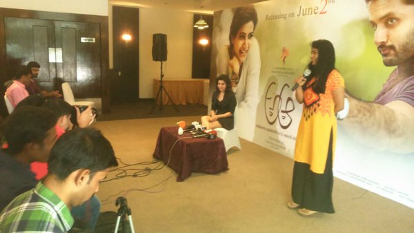 Actress Samantha interacting with the media during A Aa promotions in Bangalore. Samantha,A Aa movie promotion,A Aa,Telugu movie A Aa,Samantha Ruth Prabhu,Nithin,A Aa movie promotion pics,A Aa movie promotion images,A Aa movie promotion photos,A Aa movie promotion stills,A Aa movie promotion pictures