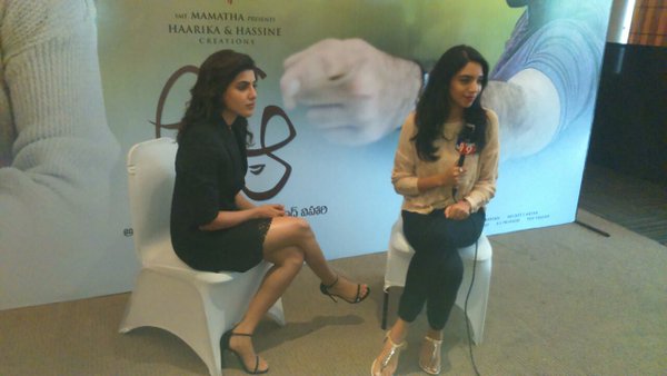 Actress Samantha interacting with the media during A Aa promotions in Bangalore. Samantha,A Aa movie promotion,A Aa,Telugu movie A Aa,Samantha Ruth Prabhu,Nithin,A Aa movie promotion pics,A Aa movie promotion images,A Aa movie promotion photos,A Aa movie promotion stills,A Aa movie promotion pictures