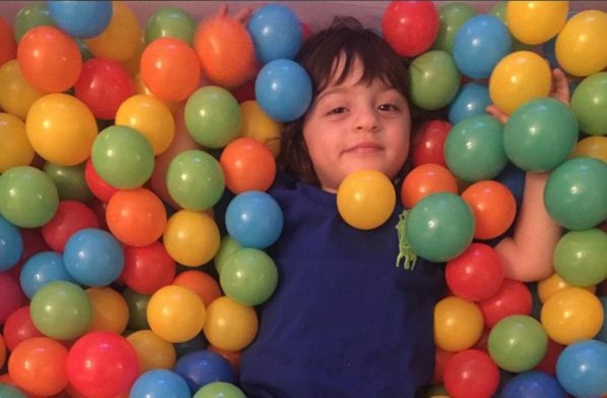Bollywood Superstar Shah Rukh Khan celebrated his youngest son AbRam's third birthday on a plane. Shah Rukh Khan,Shah Rukh Khan celebrates AbRam's birthday,AbRam's birthday,AbRam's birthday celebration,AbRam's third birthday,AbRam's third birthday celebration,AbRam,Shah Rukh Khan son